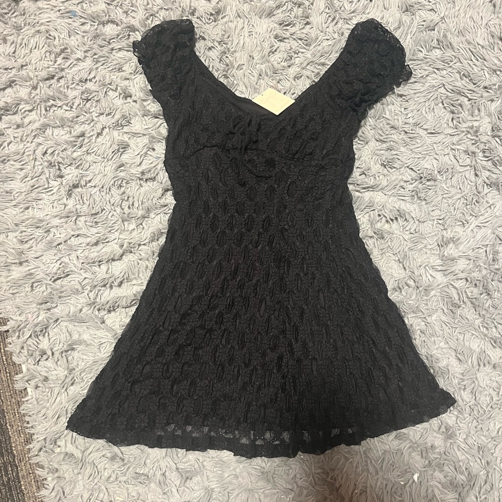 Elegant Black Lace Dress